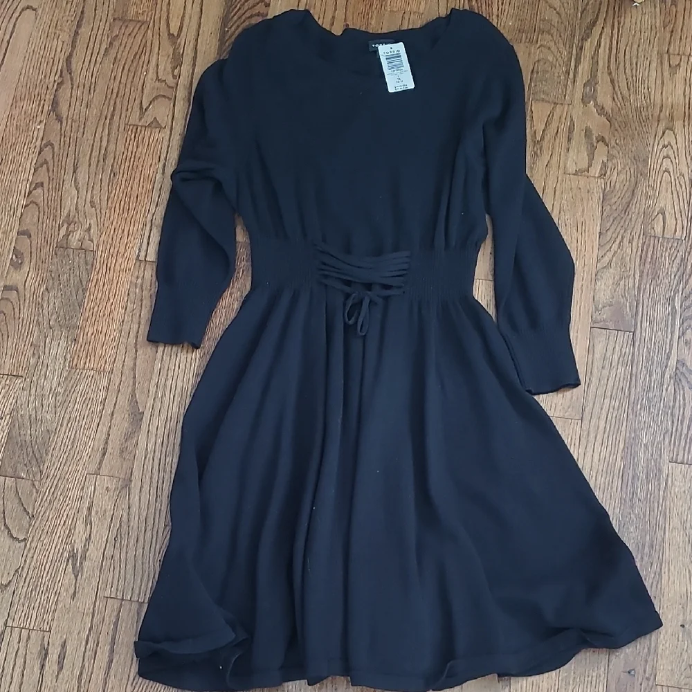 Torrid Black Long Sleeve Dress NWT - Picture 1 of 5